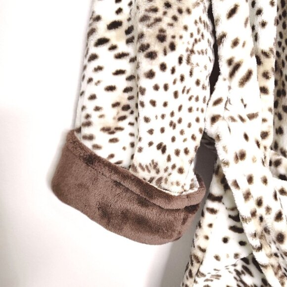 New - NATORI Plush Snow Leopard Shawl Collar Robe Natural Women | Size S - Picture 6 of 11